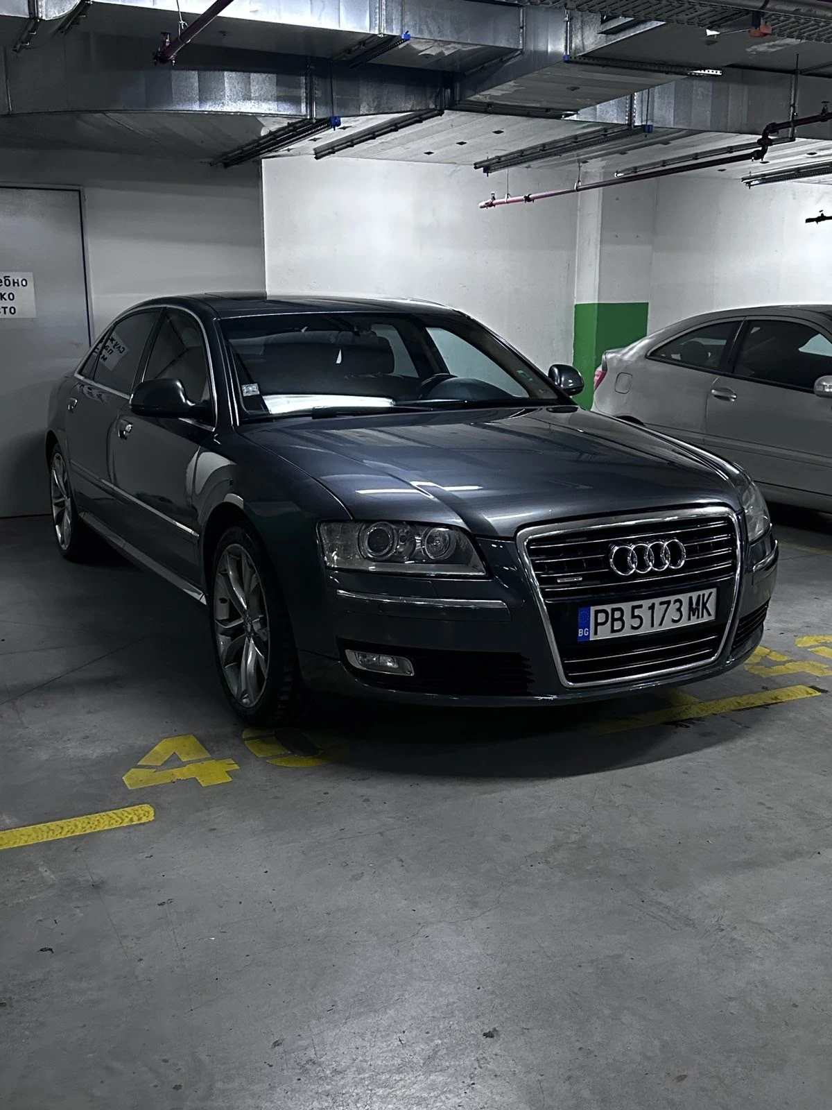Audi A8