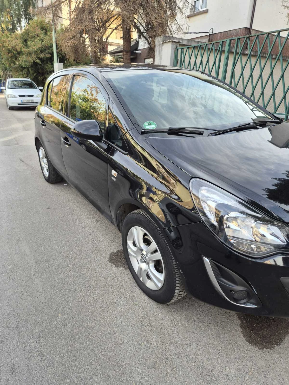 Opel Corsa, снимка 10 - Автомобили и джипове - 56452011