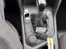 VW Tiguan * Highline R Line * CARFAX * ОТ ПРЕДСТАВИТЕЛСТВО, снимка 13