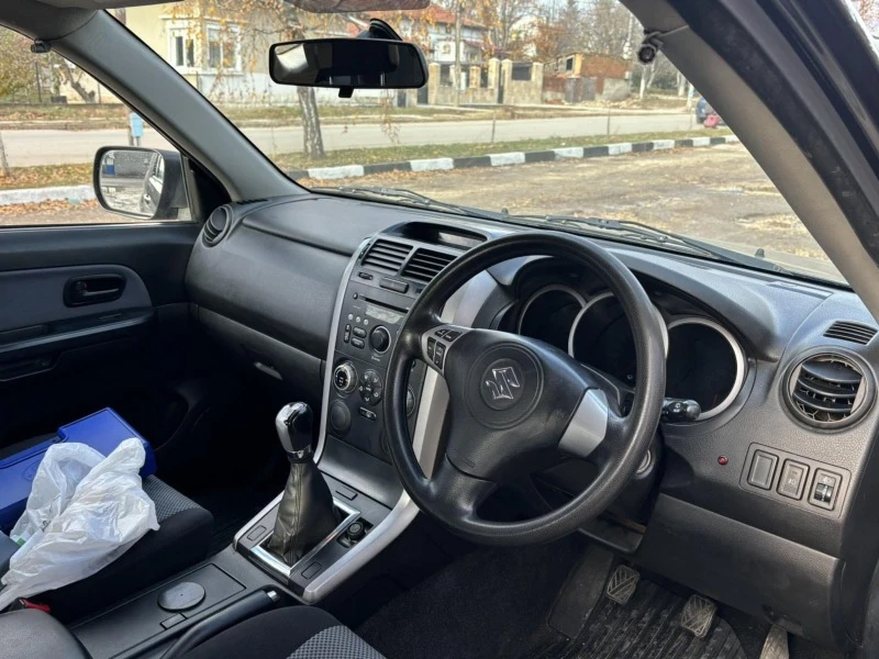 Suzuki Grand vitara, снимка 5 - Автомобили и джипове - 46887415