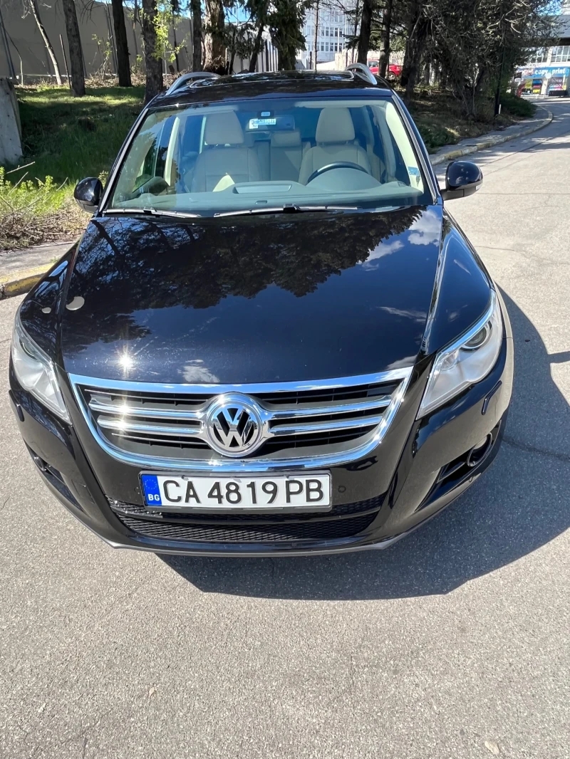 VW Tiguan, снимка 14 - Автомобили и джипове - 46890747