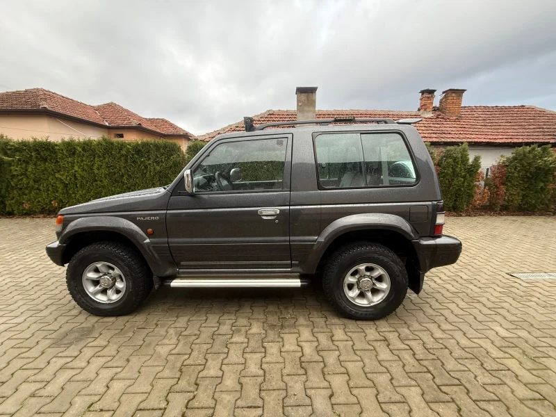 Mitsubishi Pajero, снимка 8 - Автомобили и джипове - 49533315