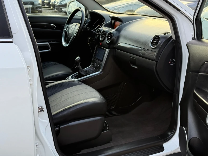 Opel Antara 2.4i 167к.с * ГАЗ* * 4х4* * Италия* , снимка 11 - Автомобили и джипове - 52824489