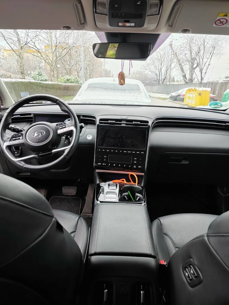 Hyundai Tucson Plug-in, снимка 8 - Автомобили и джипове - 53340930