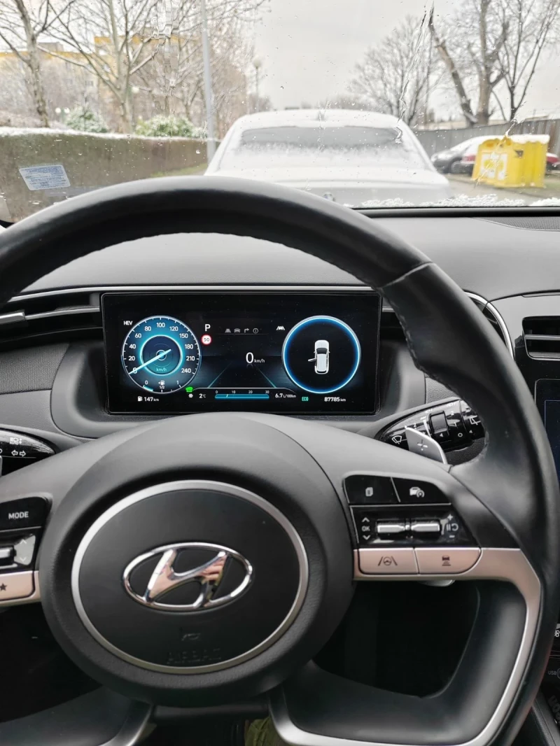 Hyundai Tucson Plug-in, снимка 6 - Автомобили и джипове - 53340930