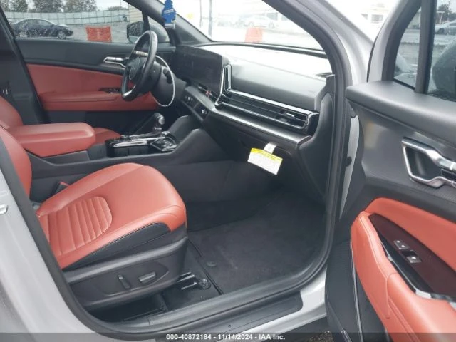 Kia Sportage, снимка 8 - Автомобили и джипове - 48717434