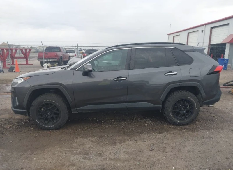 Toyota Rav4 LIMITED - 37000 лв. / 18917.80 € - 27371701 1