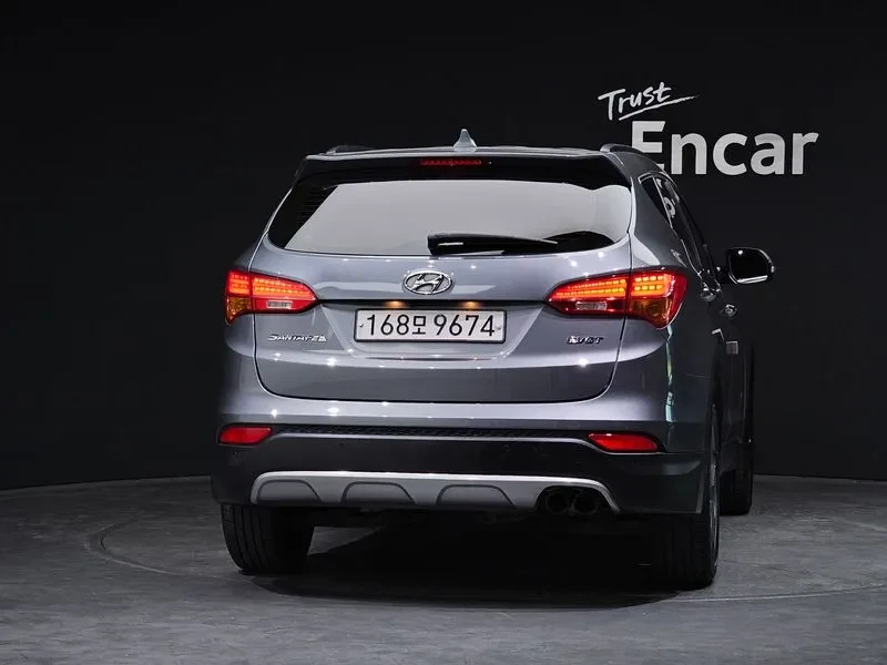Hyundai Santa fe 2.2 2WD EXCLUSIVE, снимка 4 - Автомобили и джипове - 55800923