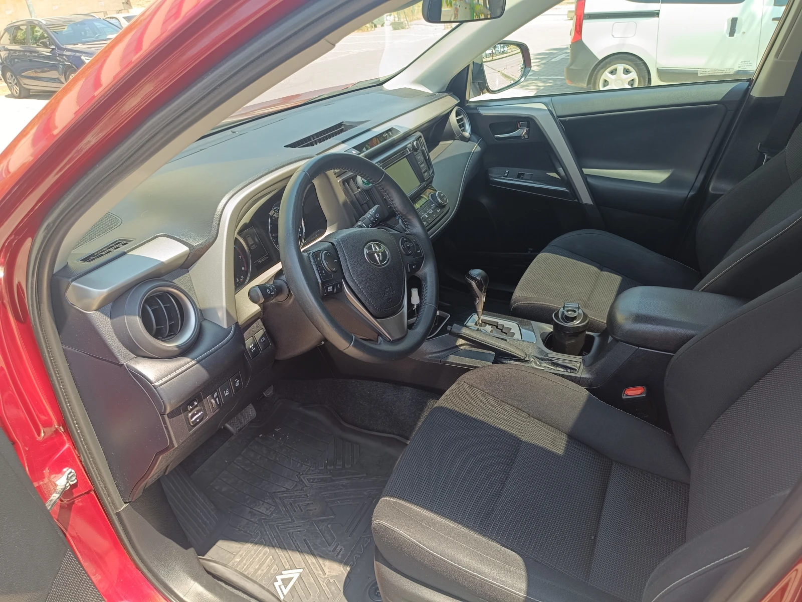 Toyota Rav4 ADVENTURE - изображение 9