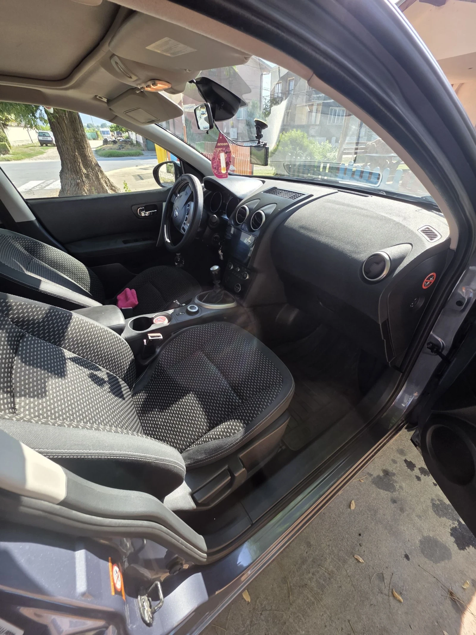 Nissan Qashqai 2.0 DCi - изображение 8