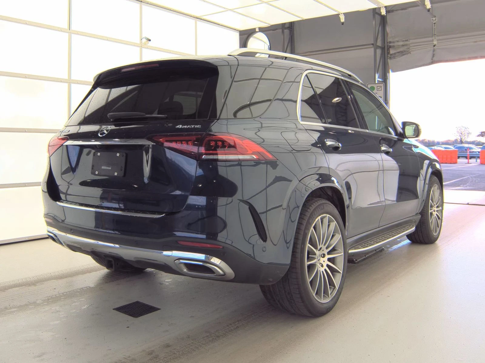Mercedes-Benz GLE 350 4MATIC* AMG PACK* BURMESTER* PANO* DIGITAL*  | Mobile.bg — изображение 4