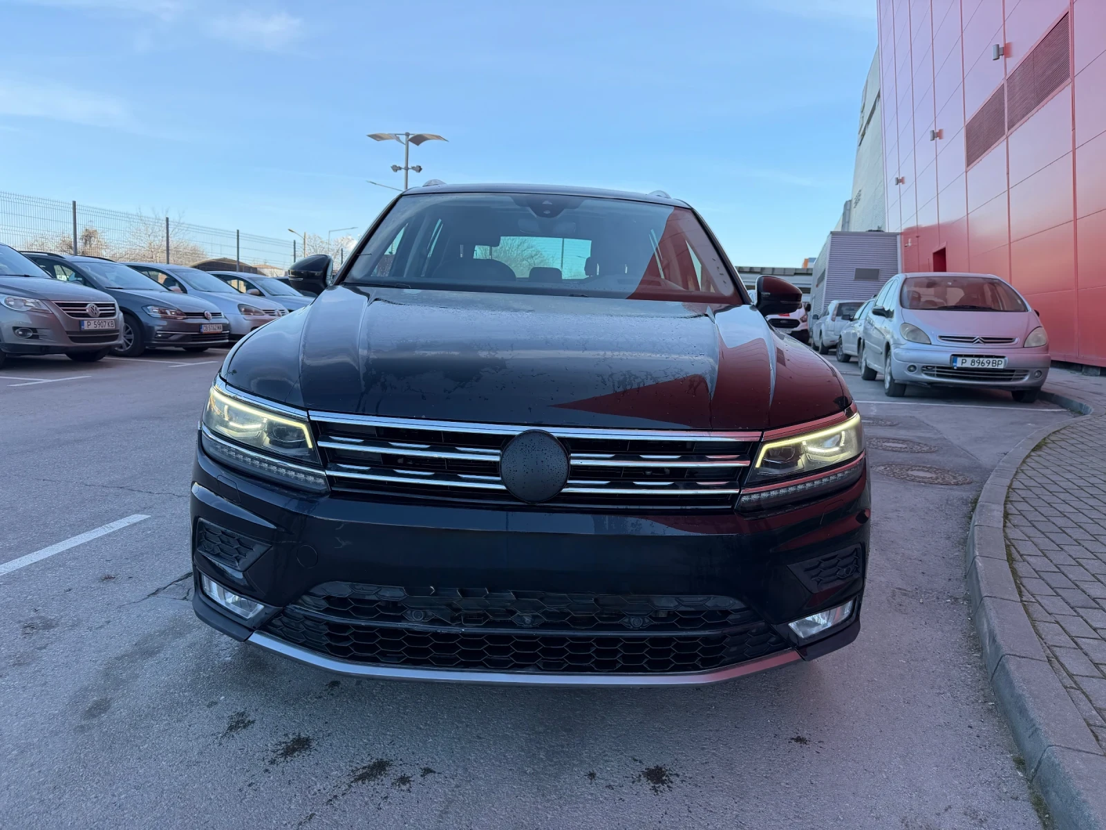 VW Tiguan 2.0TDI* DSG* Digital* LED, снимка 3 - Автомобили и джипове - 52886376