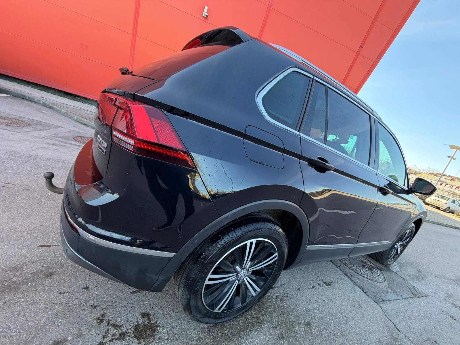 VW Tiguan 2.0TDI* DSG* Digital* LED, снимка 6 - Автомобили и джипове - 52886376