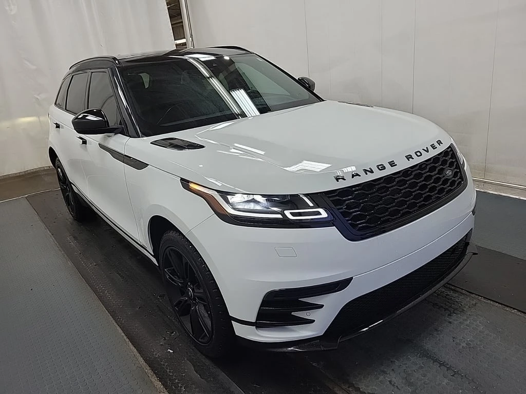 Land Rover Range Rover Velar * R DYNAMIC S * CARFAX * ЦЕНА ДО БГ - изображение 2