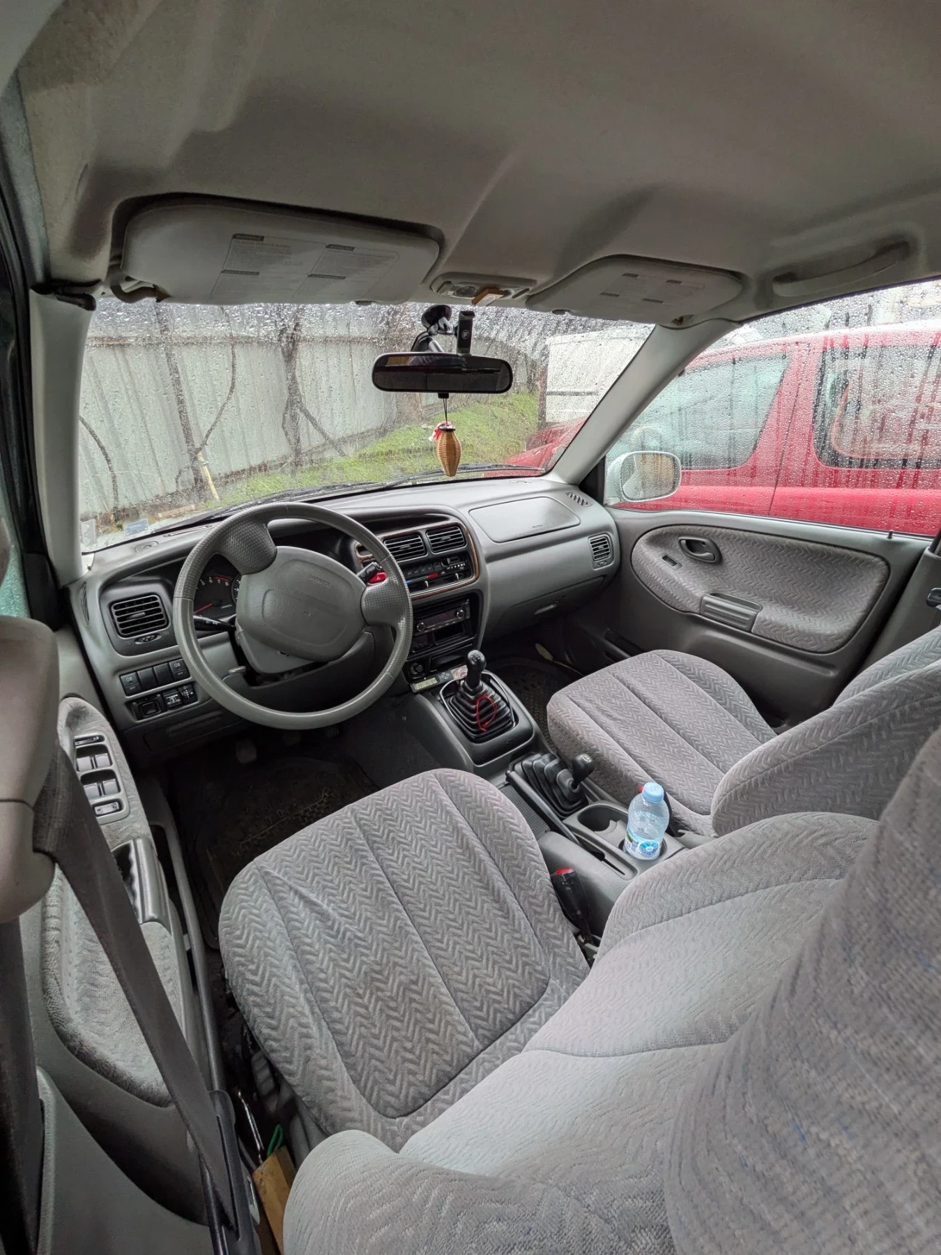 Suzuki Grand vitara Повреда в двигателя! 2.5 v6 144 к.с, снимка 3 - Автомобили и джипове - 53779281