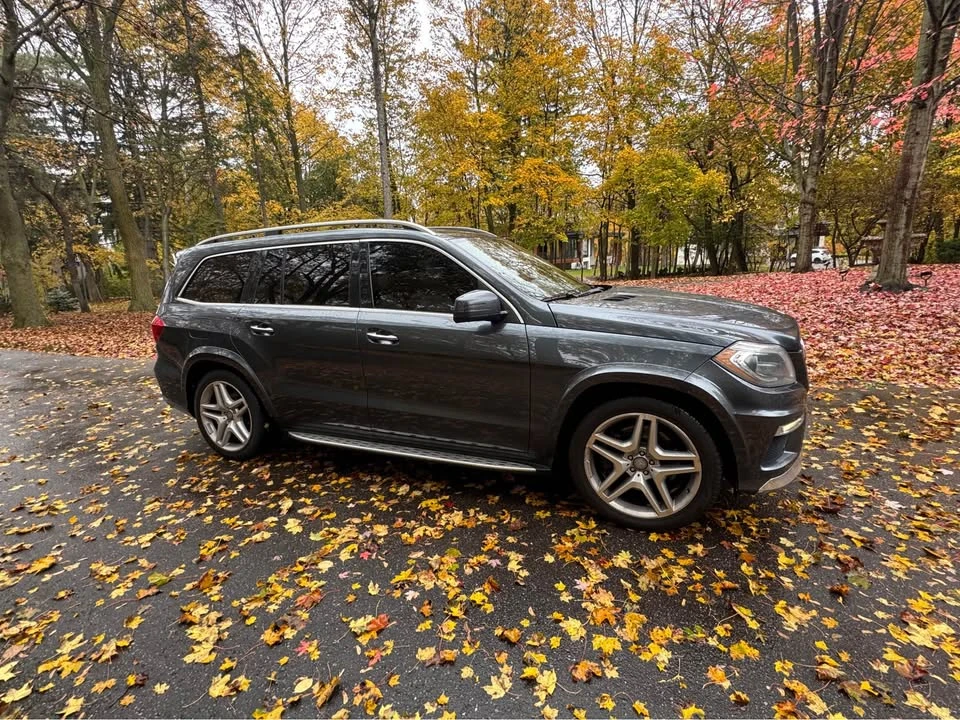 Mercedes-Benz GL 350 AMG/DESIGNO/KEYLESS/CAMERA, снимка 3 - Автомобили и джипове - 54084100