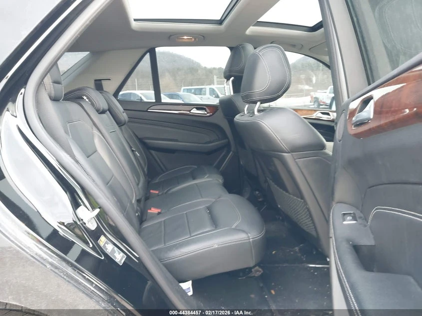 Mercedes-Benz ML 350 2014 MERCEDES-BENZ ML 350 4MATIC, снимка 12 - Автомобили и джипове - 54233197