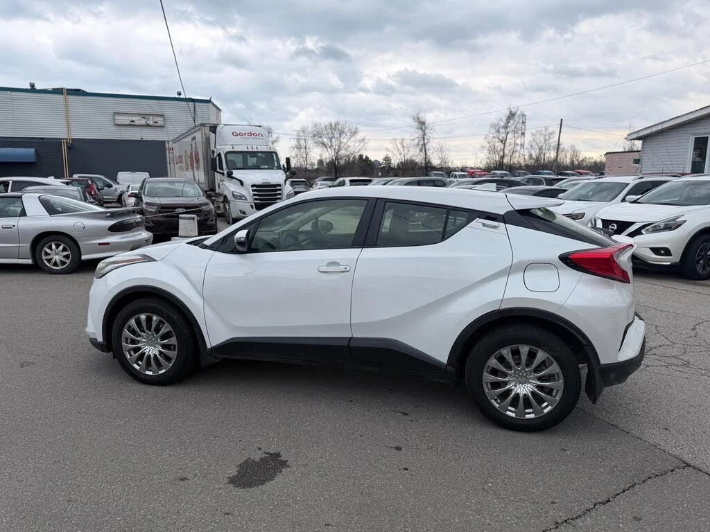 Toyota C-HR XLE* ����������* (���� �� ��) | Mobile.bg � ����������� 8