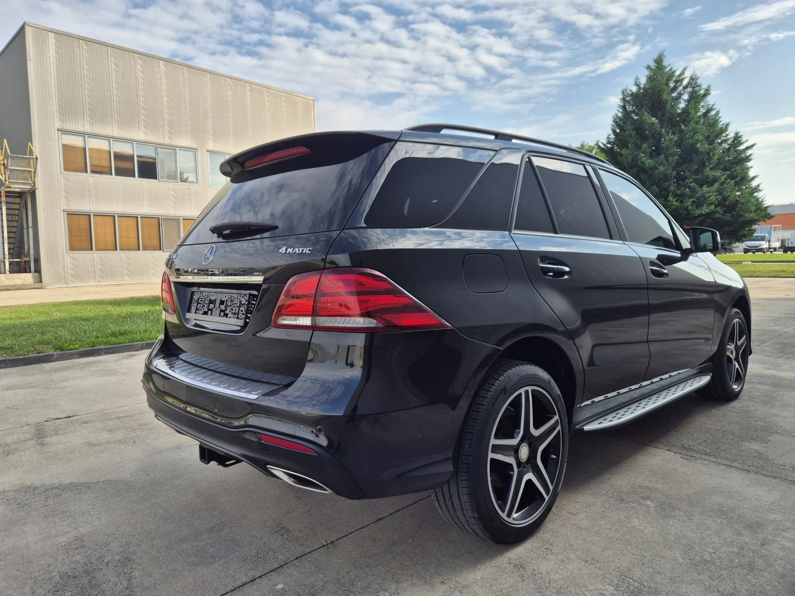 Mercedes-Benz GLE 350 3000 V6 Бензин, снимка 4 - Автомобили и джипове - 55006432