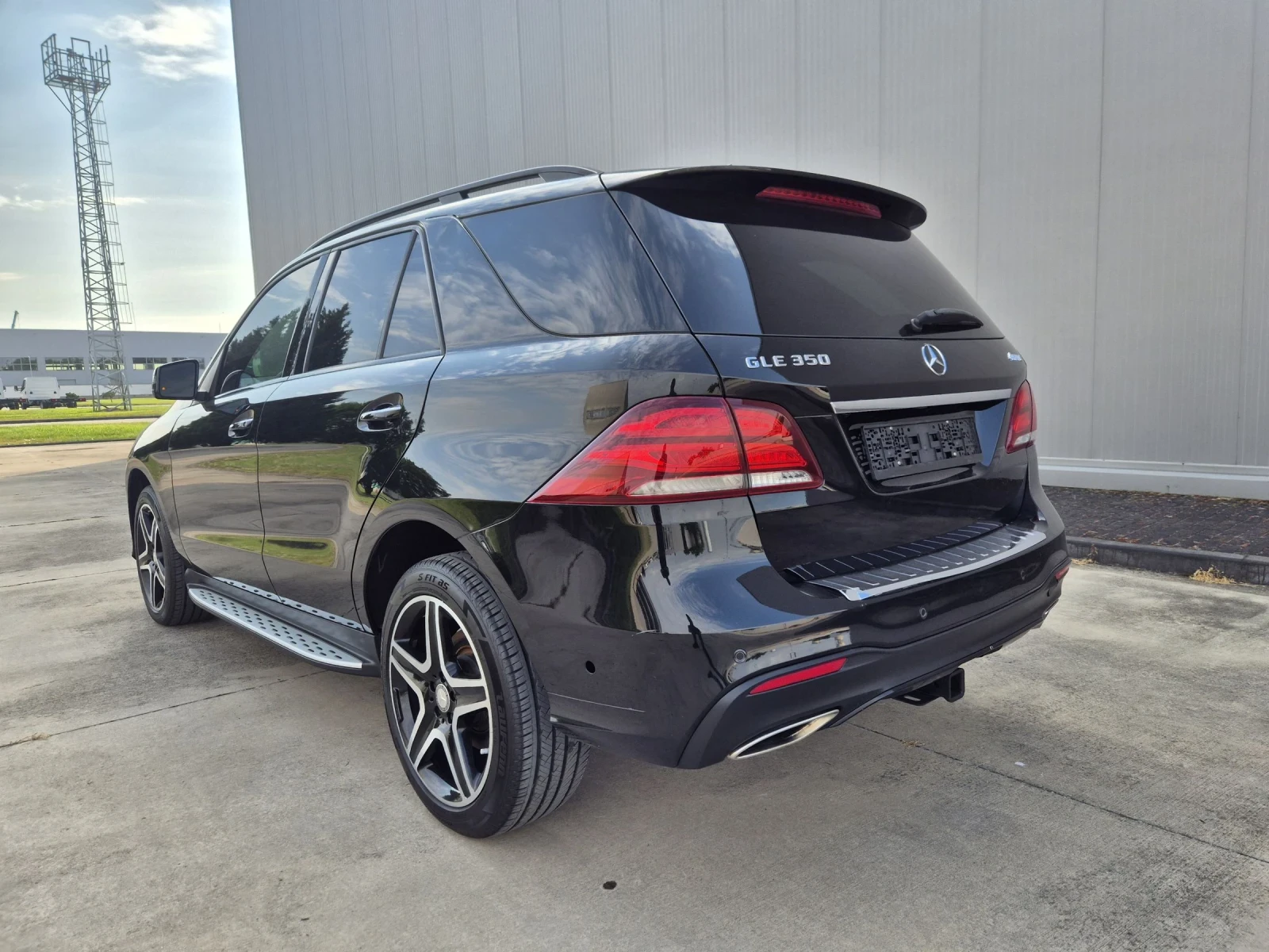 Mercedes-Benz GLE 350 3000 V6 Бензин, снимка 5 - Автомобили и джипове - 55006432