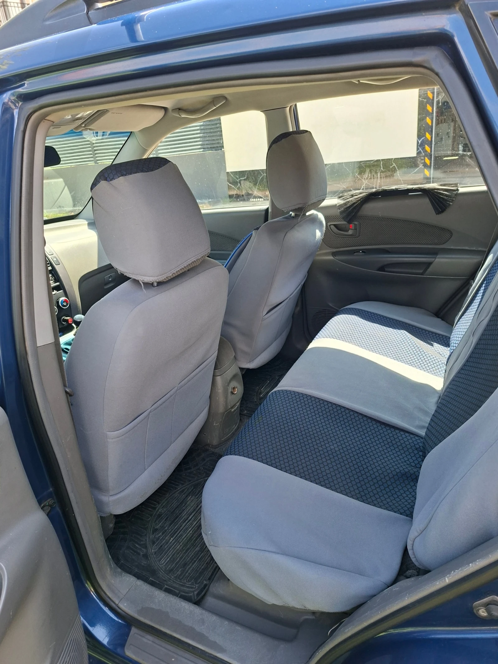 Hyundai Tucson, снимка 8 - Автомобили и джипове - 55400267