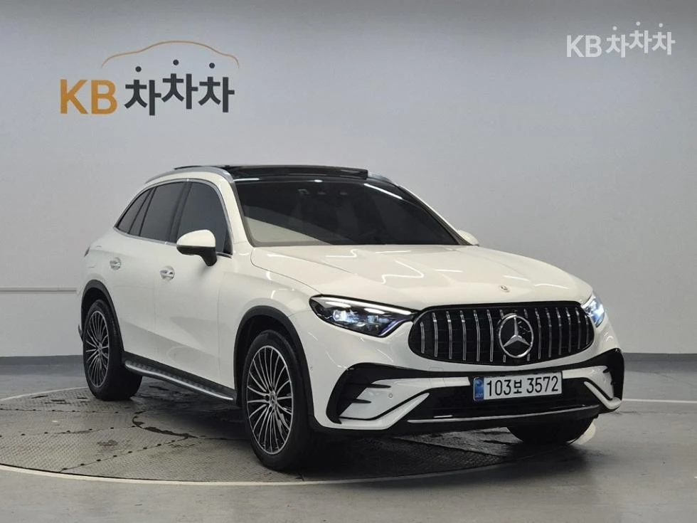 Mercedes-Benz GLC 300 4MATIC AMG LINE HEAD UP 360CAM PANORAMA ОБДУХ, снимка 3 - Автомобили и джипове - 55528638