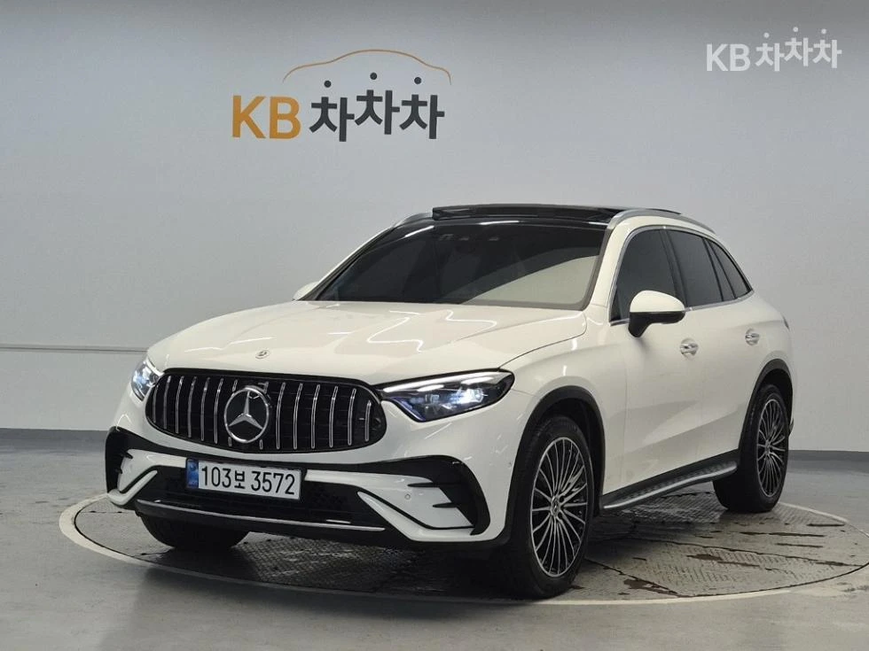 Mercedes-Benz GLC 300 4MATIC AMG LINE HEAD UP 360CAM PANORAMA ОБДУХ