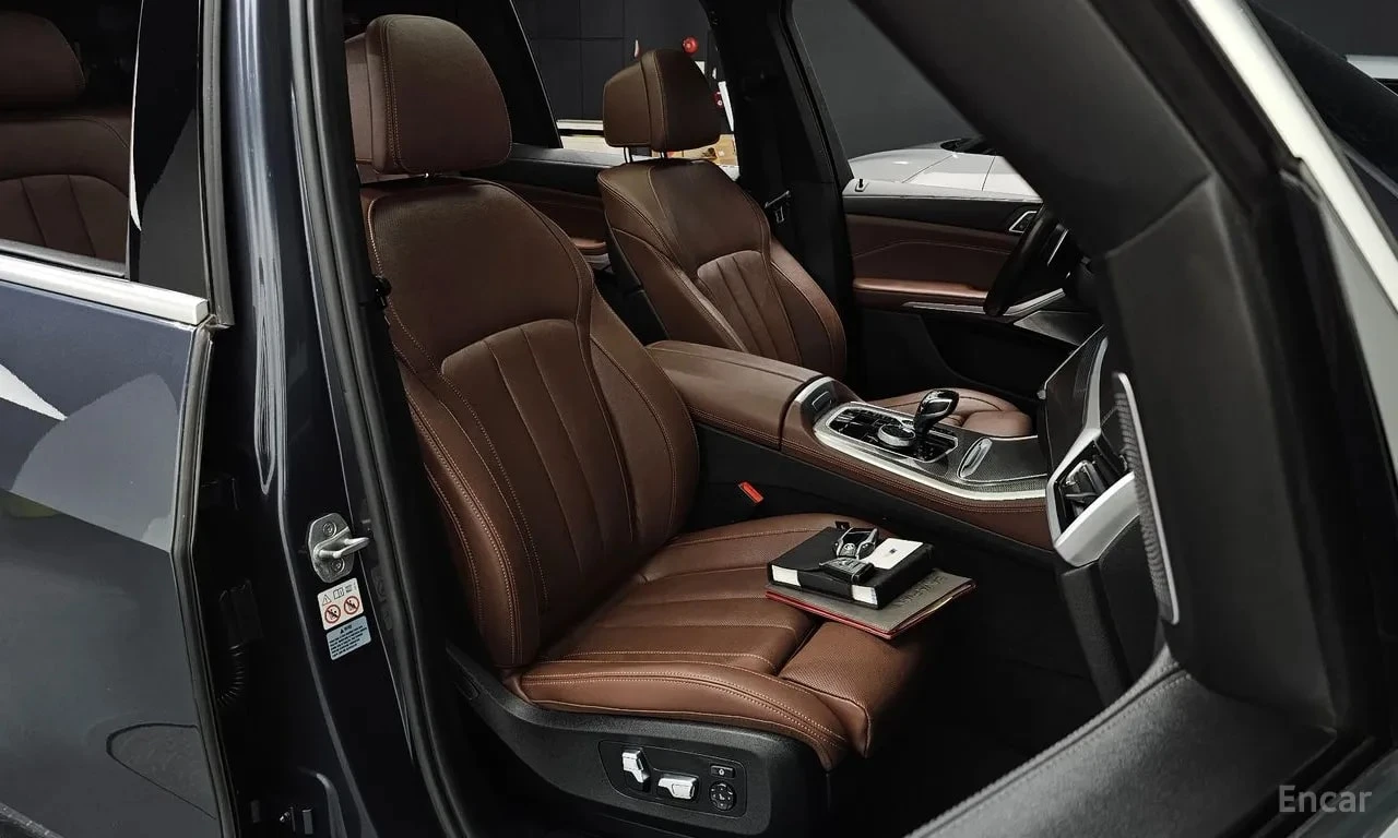 BMW X5 XDRIVE 30D * BOWERS&WILKINS* ДИСТРОНИК* МАСАЖИ* , снимка 10 - Автомобили и джипове - 55990426