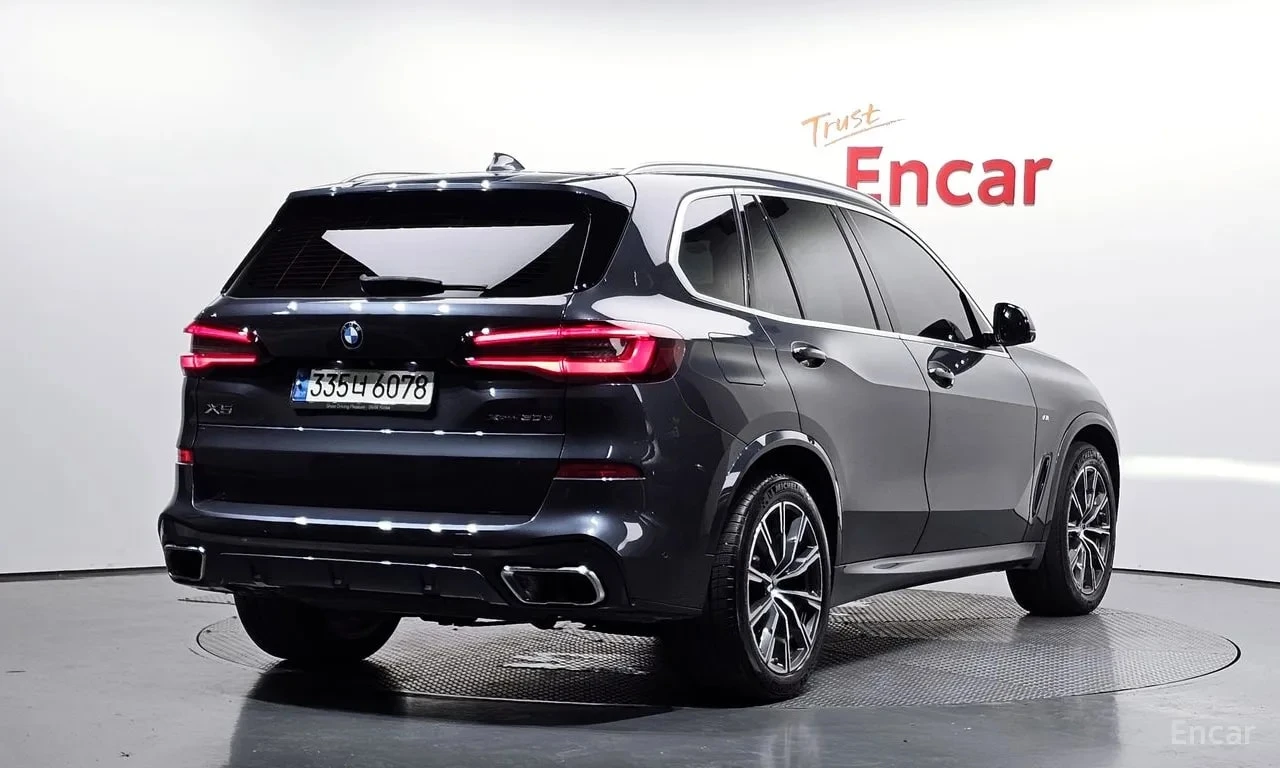 BMW X5 XDRIVE 30D * BOWERS&WILKINS* ДИСТРОНИК* МАСАЖИ* , снимка 2 - Автомобили и джипове - 55990426