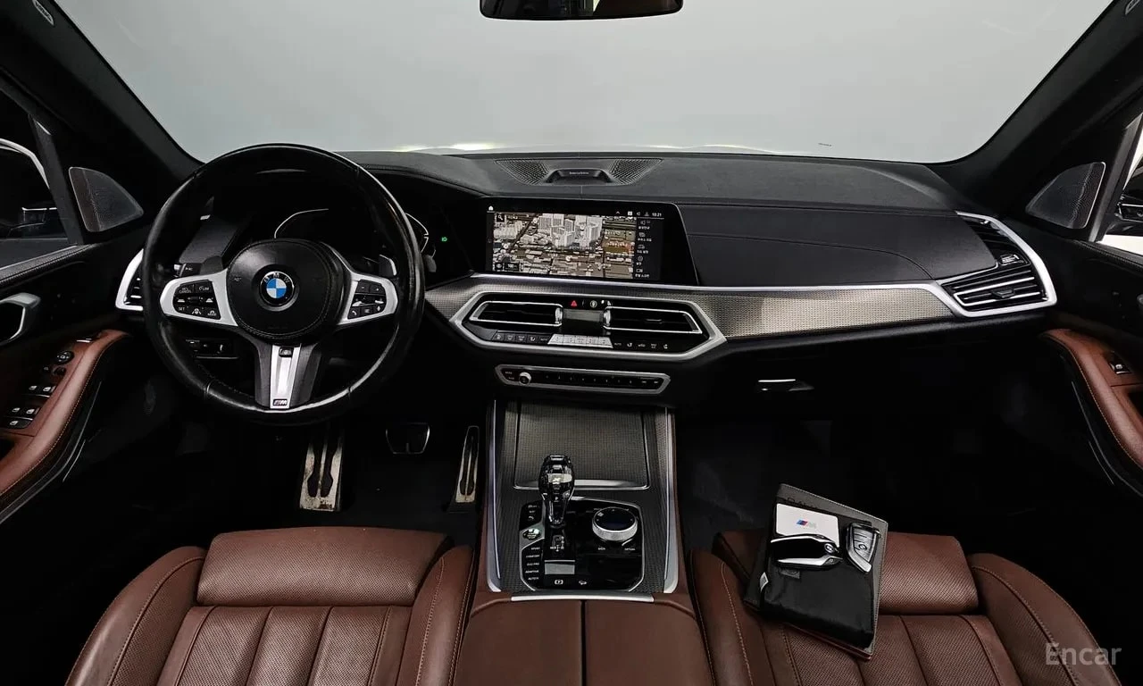 BMW X5 XDRIVE 30D * BOWERS&WILKINS* ДИСТРОНИК* МАСАЖИ* , снимка 7 - Автомобили и джипове - 55990426