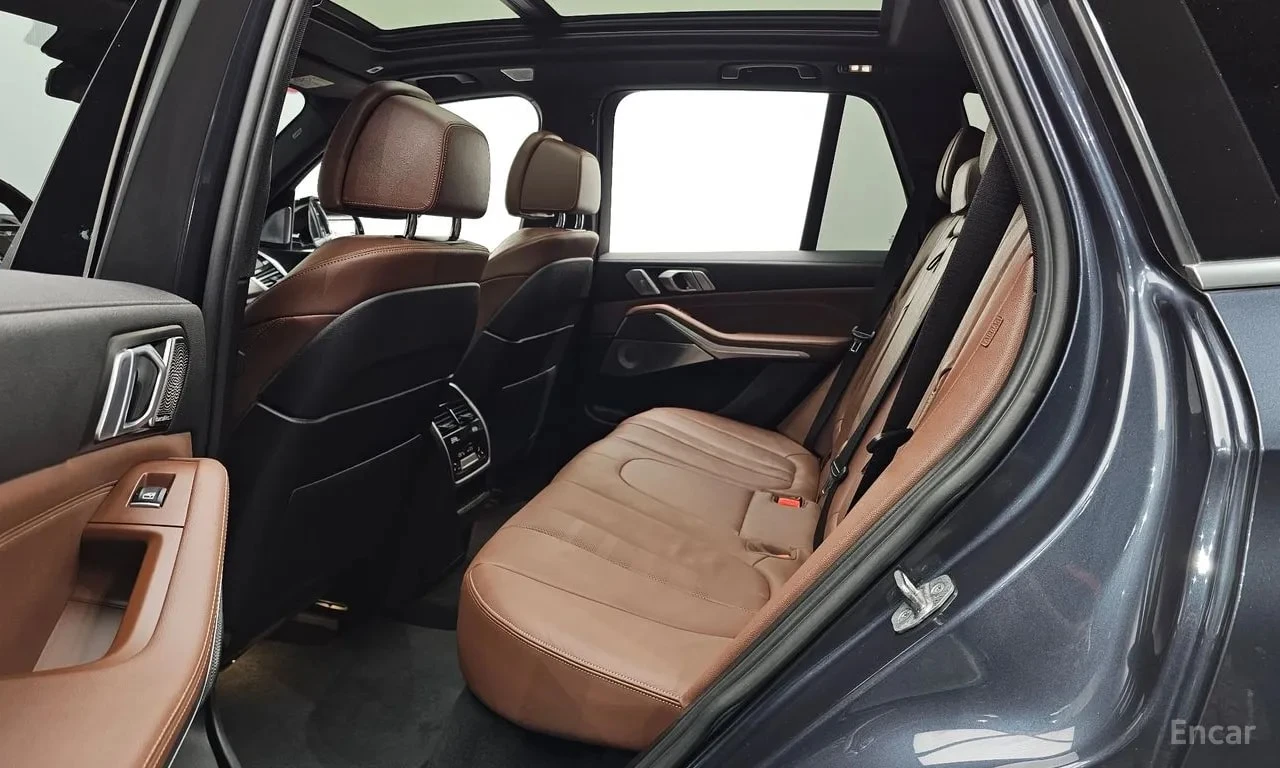 BMW X5 XDRIVE 30D * BOWERS&WILKINS* ДИСТРОНИК* МАСАЖИ* , снимка 16 - Автомобили и джипове - 55990426