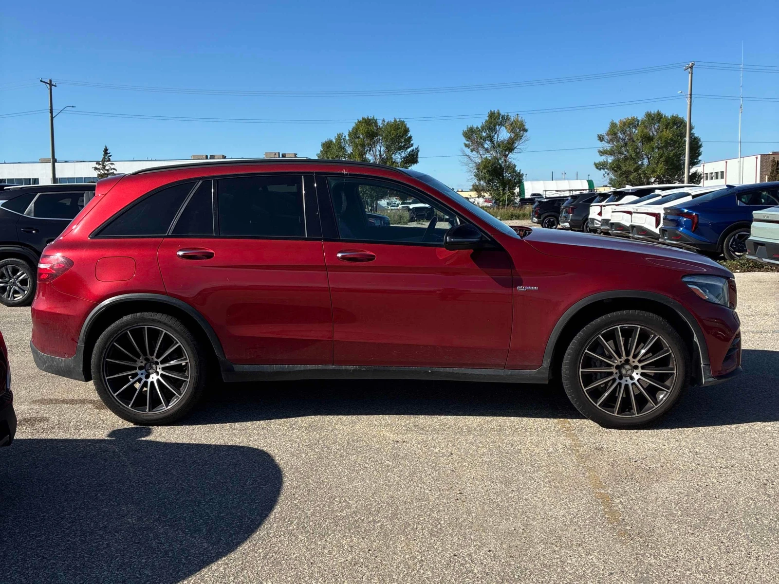 Mercedes-Benz GLC AMG 43* CARFAX* ПАНО* КАМЕРА* АВТОКРЕДИТ* , снимка 3 - Автомобили и джипове - 56122453