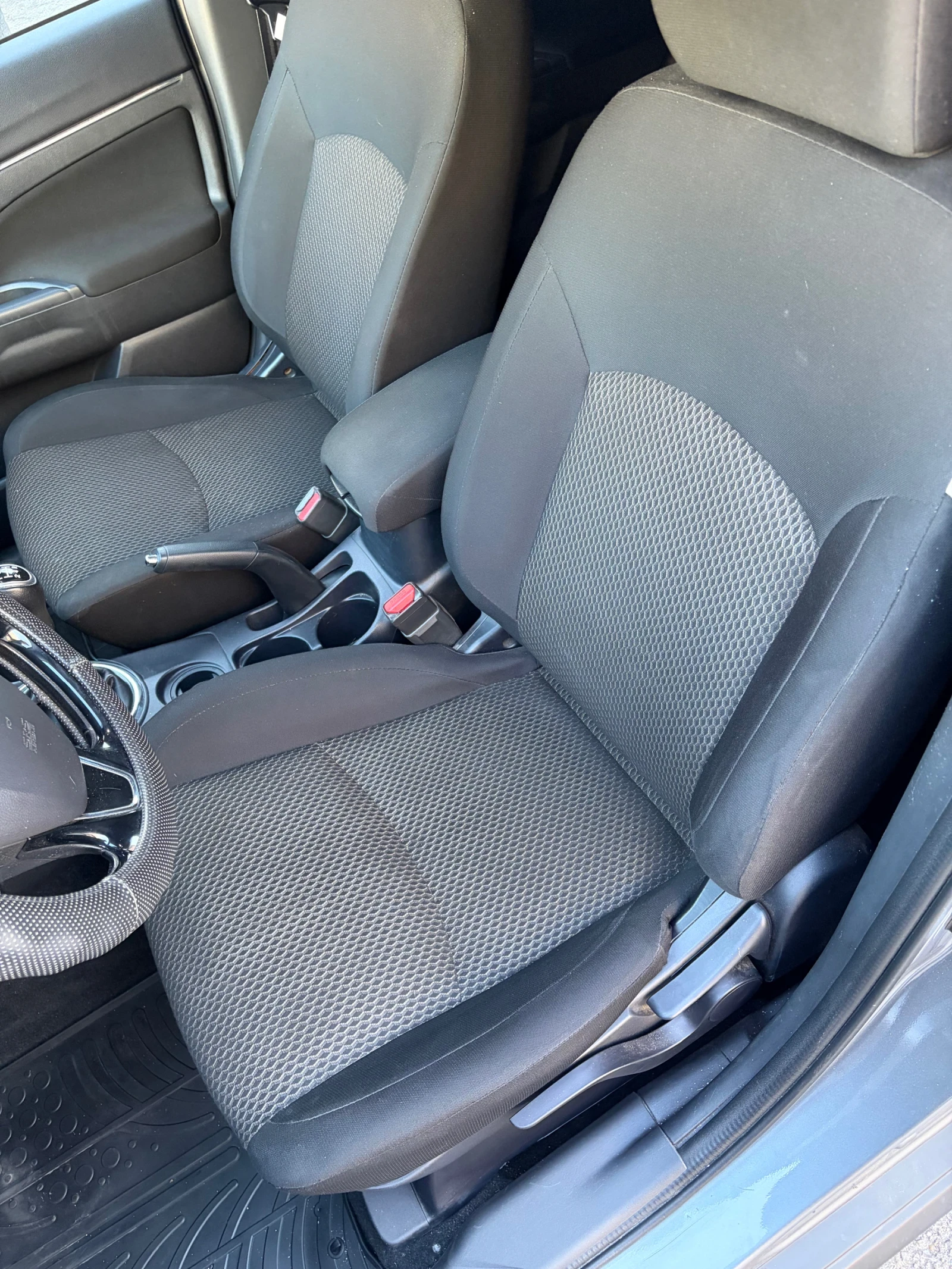 Mitsubishi ASX 1, 6 Euro6B LPG, снимка 9 - Автомобили и джипове - 56683805