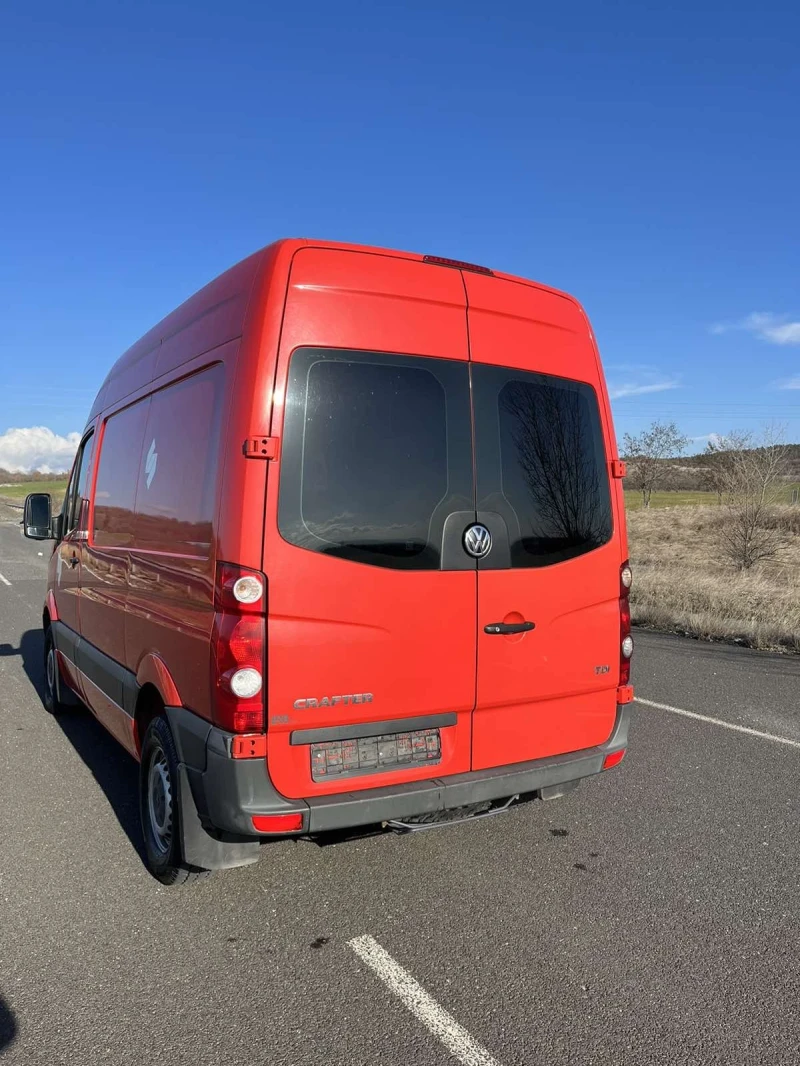 VW Crafter, снимка 4 - Бусове и автобуси - 48951235