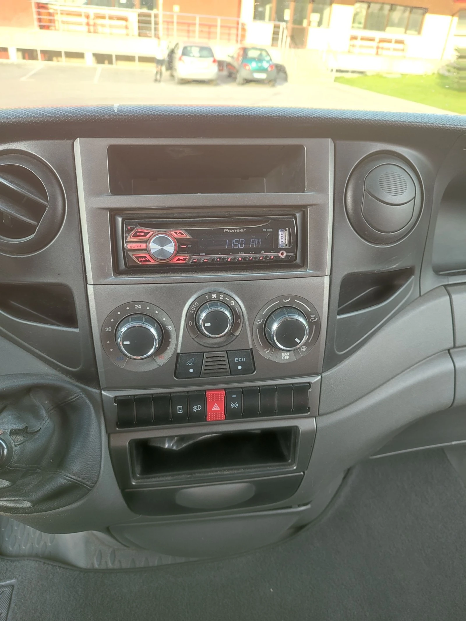 Iveco 35 35s14 benzin  | Mobile.bg   11