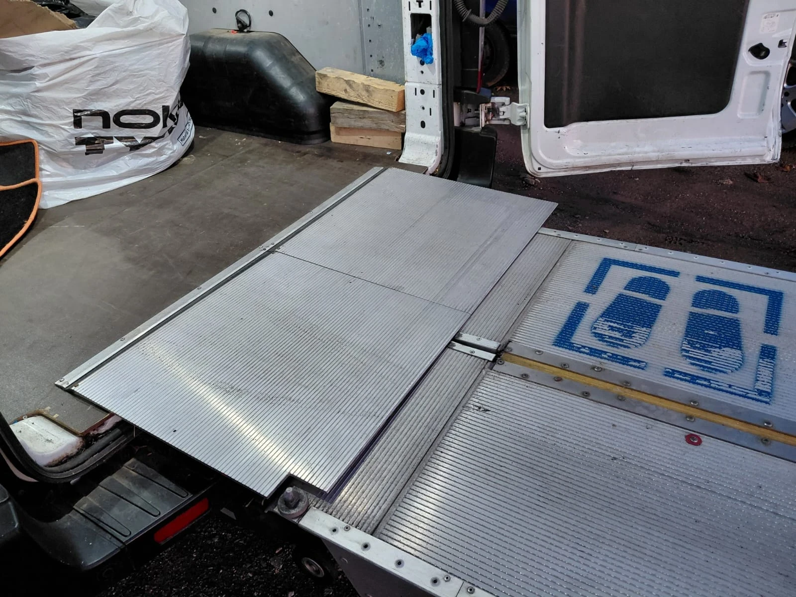 Ford Transit 2.0 EcoBlue | Mobile.bg � ����������� 17