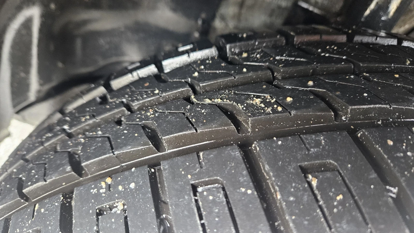 VW Transporter 131кс, снимка 12 - Бусове и автобуси - 54067413