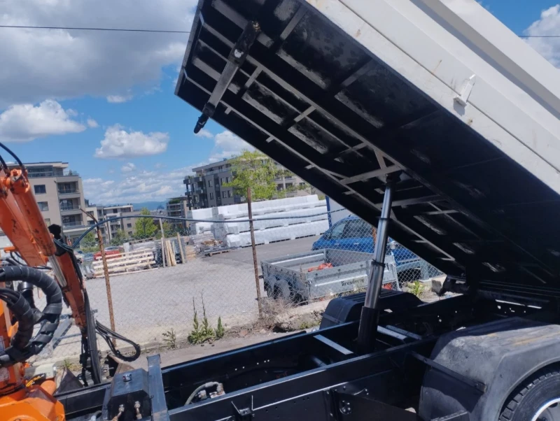 Mercedes-Benz 814d Самосвал с кран , снимка 10 - Камиони - 52620488