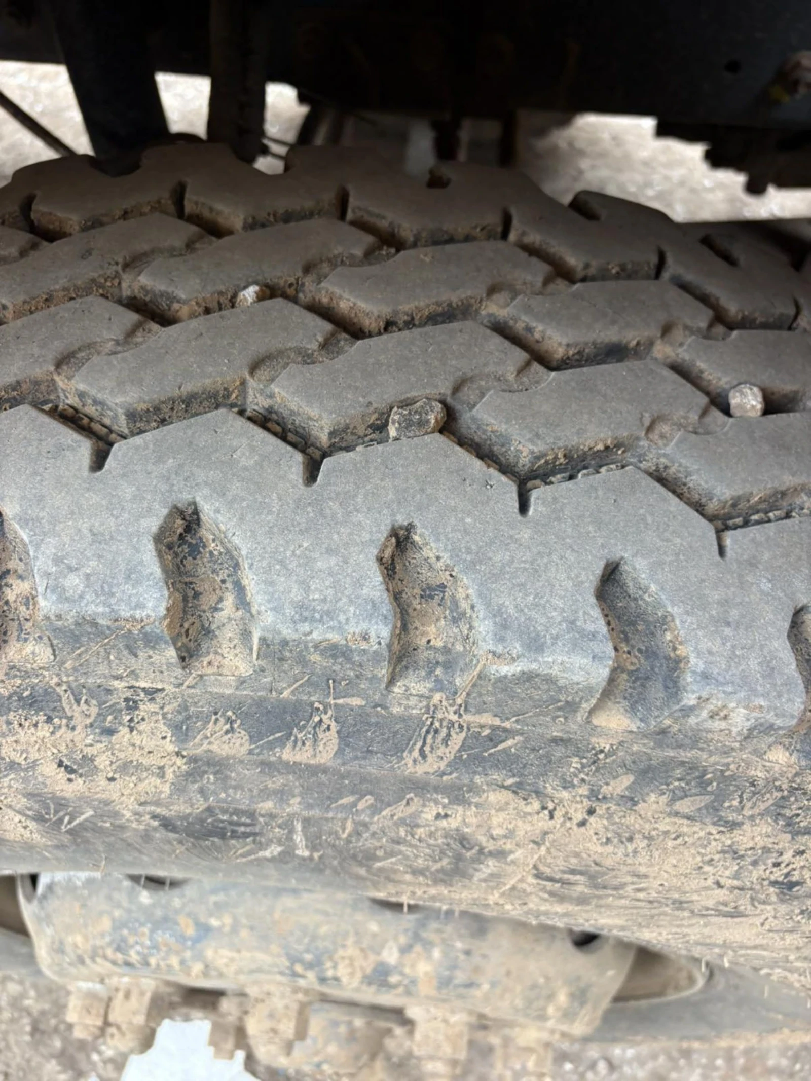 Daf Cf 85.430 Топ с нови гуми, снимка 6 - Камиони - 54188586