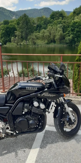     Yamaha Fazer 600cc