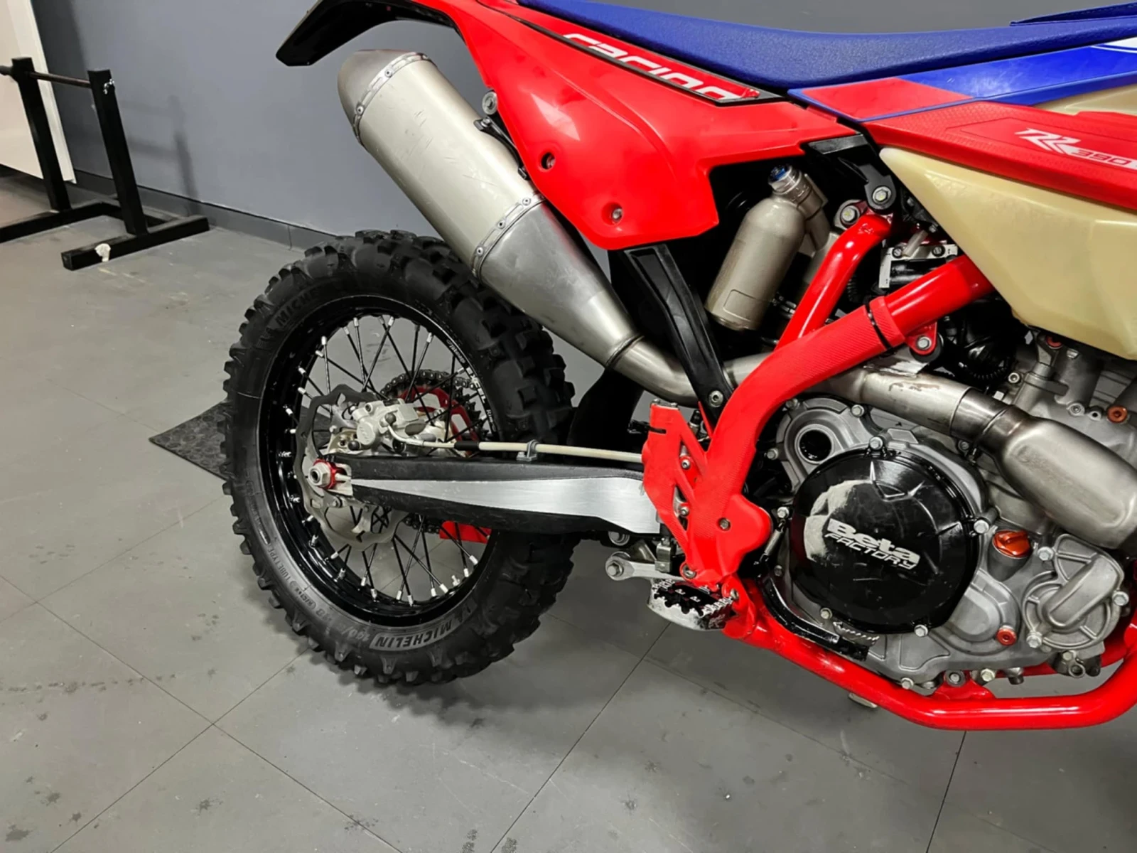 Beta Rr 390 | Mobile.bg � ����������� 4