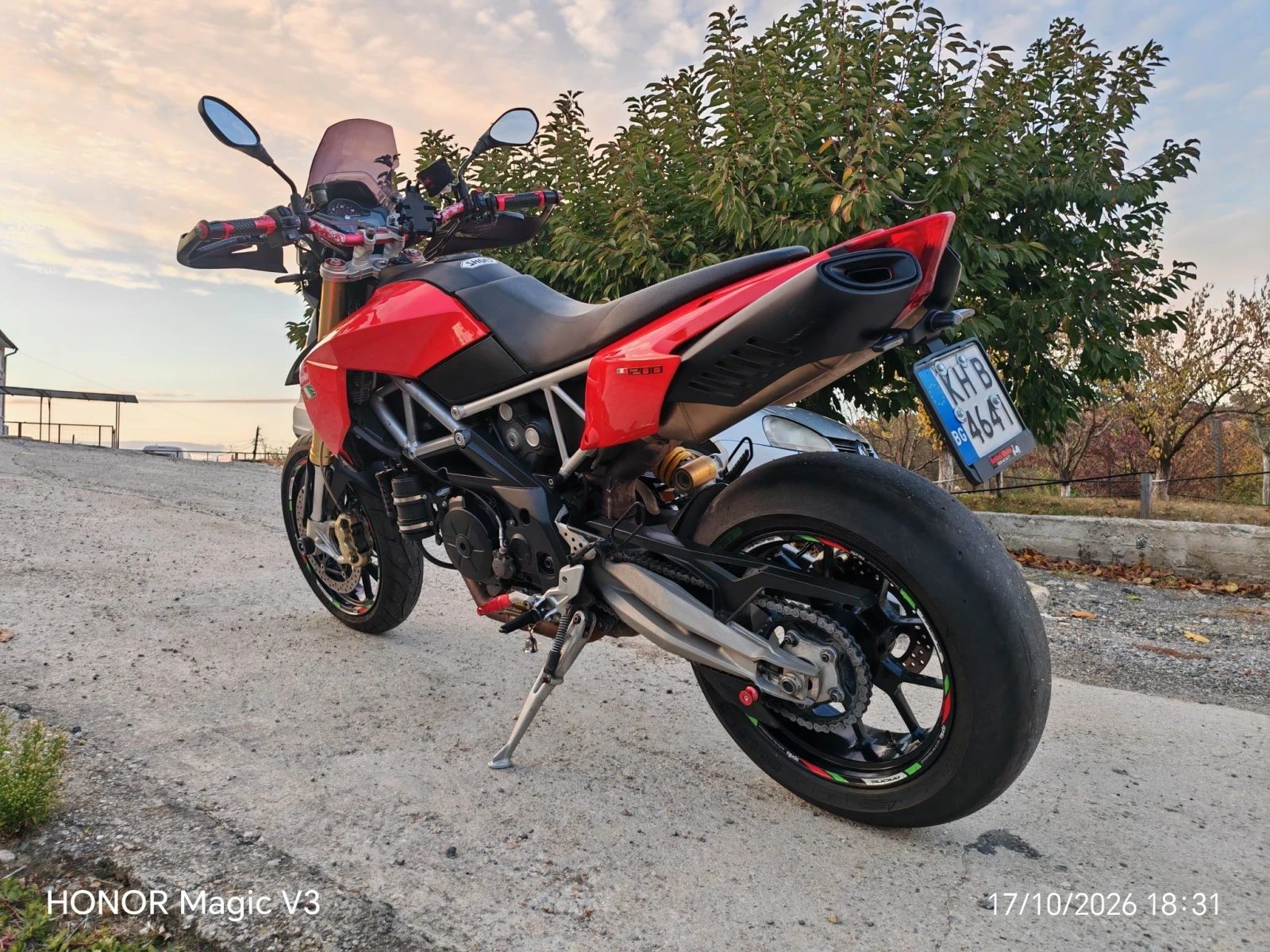 Aprilia Dorsoduro 1200, снимка 6 - Мотоциклети и мототехника - 56561784