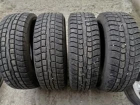 Гуми Зимни 215/70R16, снимка 1