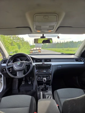 Skoda Superb 1.8 TSI, СОФТУЕР, ГАЗ-БЕНЗИН, ПОДАРЪК МУЛТИМЕДИЯ , снимка 12