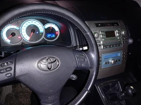 Обява за продажба на Toyota Corolla verso ~7 400 лв. - изображение 7