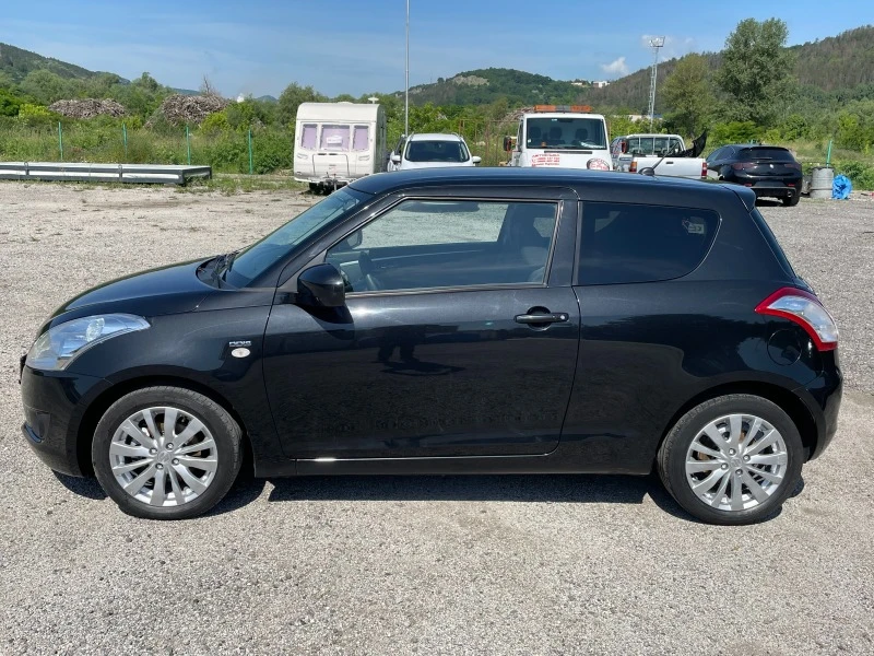 Suzuki Swift НОВ ВНОС ИТАЛИЯ, снимка 4 - Автомобили и джипове - 40973688