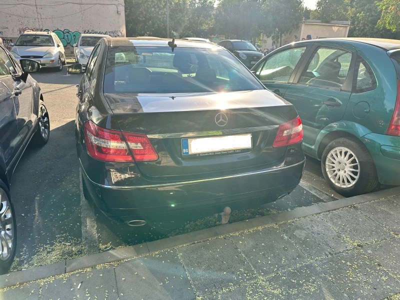 Mercedes-Benz E 350, снимка 3 - Автомобили и джипове - 47810674