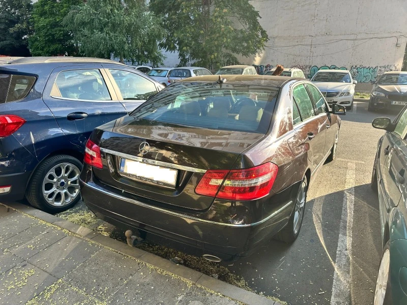 Mercedes-Benz E 350, снимка 4 - Автомобили и джипове - 47810674