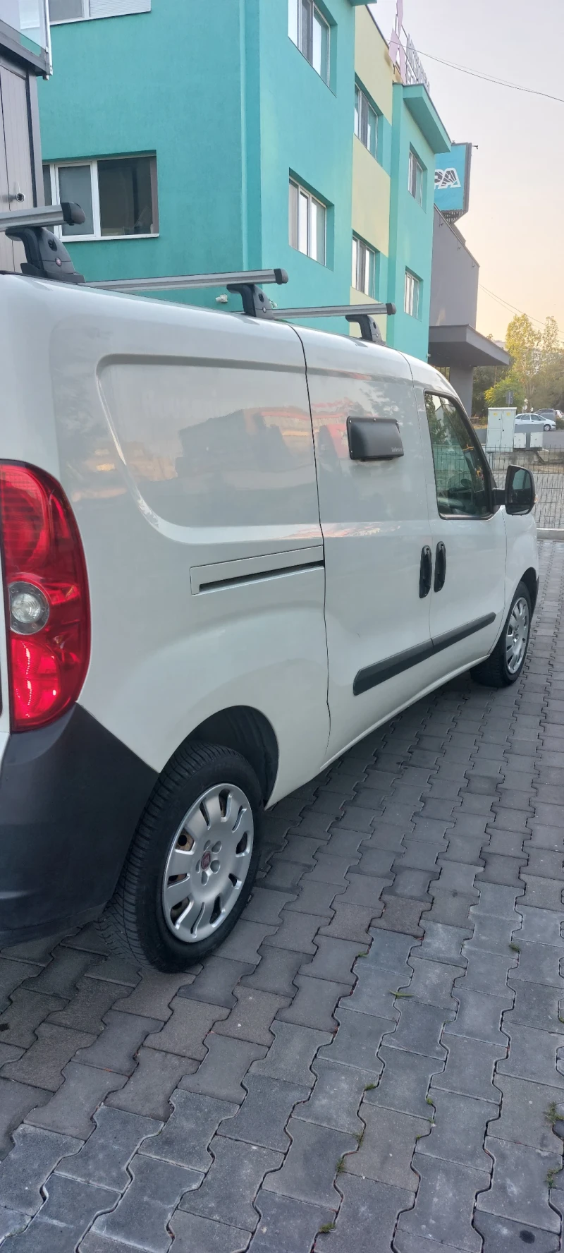 Fiat Doblo 1.4 MAXI МЕТАН, снимка 5 - Автомобили и джипове - 46986888