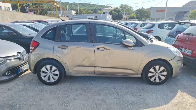 Citroen C3, снимка 2 - Автомобили и джипове - 47089577